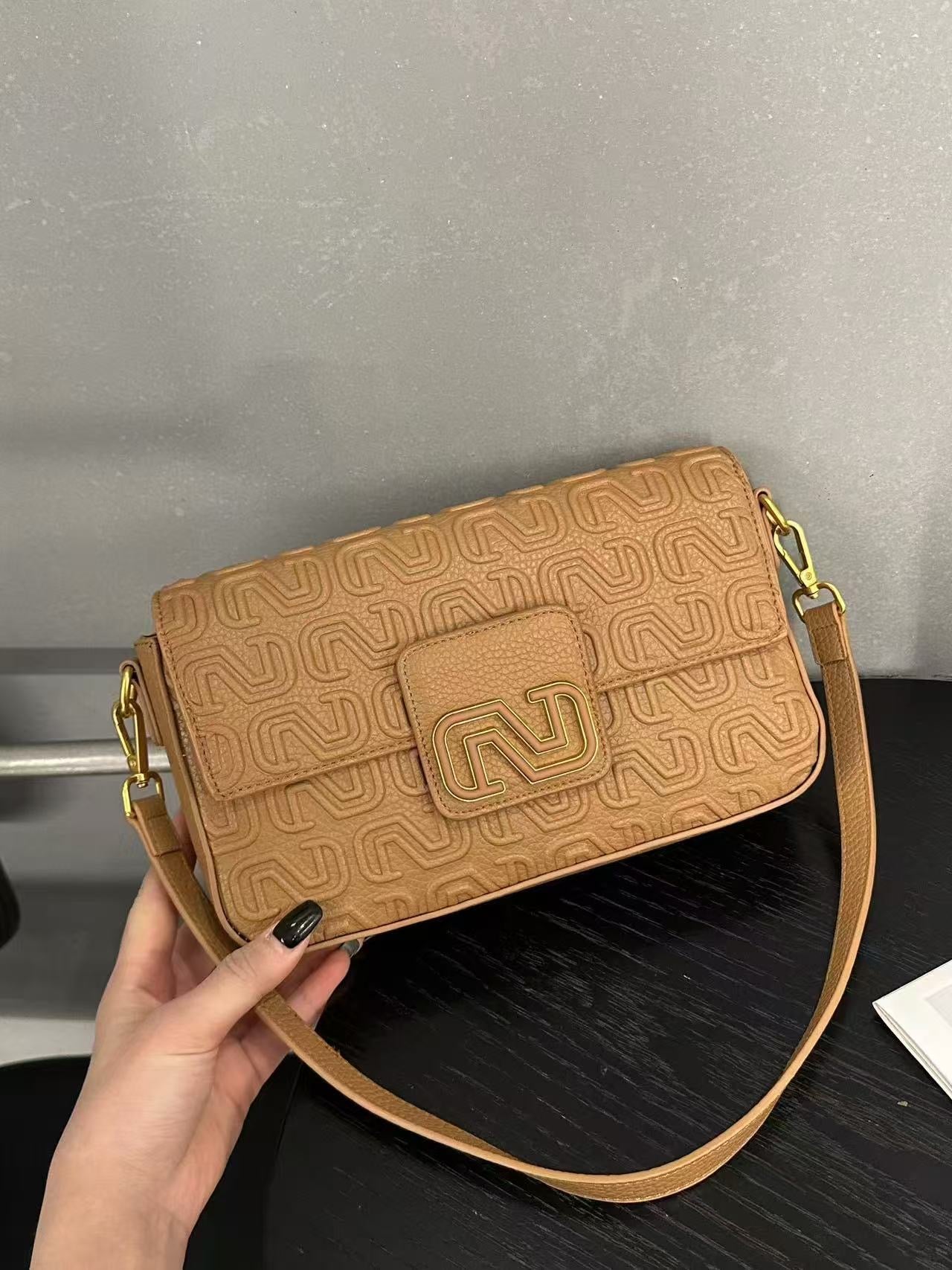 Wanda bag